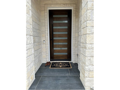 Welcome to your new luxury home! Home features: -Air conditioner - photo 4