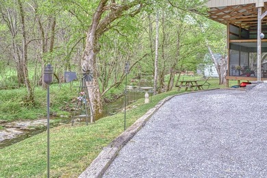 Center Hill Lake LOCATION! Enjoy creekside living with this - photo 7