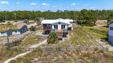The *Quirky Crab* on Alligator Point is everything you are - photo 60