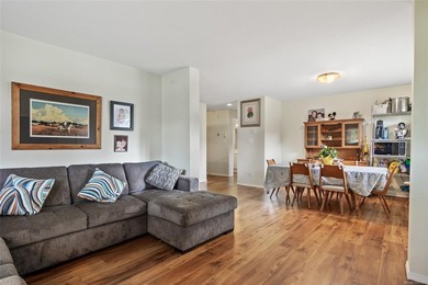 Welcome to Craigmark Place, where comfort, convenience, and - photo 5