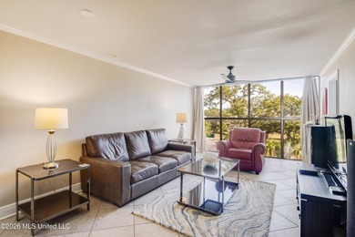 Beautiful condo in the heart of Biloxi just a short walk to the - photo 7