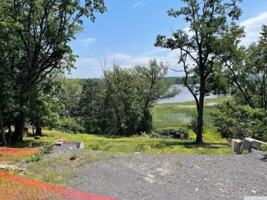 Hudson River - Columbia County Lot For Sale in Coxsackie New York
