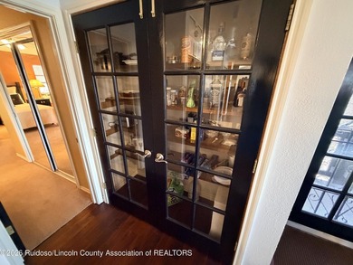 GREAT VIEWS WITH THIS MOUNTAIN STYLE HOME! Escape to this - photo 18