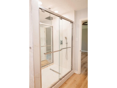 This spacious 3-bedroom, 2-bath home (approx. 2,206 sq. ft.) has - photo 21