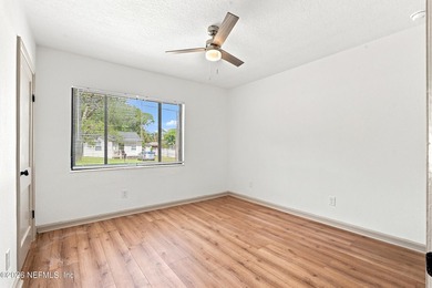 Amazing opportunity to own this beautifully renovated home. NO - photo 22