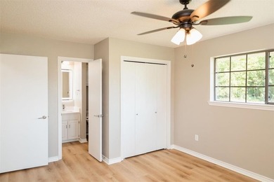 This spacious 3-bedroom, 2-bath home (approx. 2,206 sq. ft.) has - photo 28