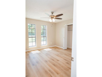This spacious 3-bedroom, 2-bath home (approx. 2,206 sq. ft.) has - photo 30