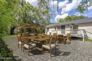 Amazing opportunity to own this beautifully renovated home. NO - photo 31