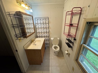 Rare opportunity to own a spacious 6-bedroom, 3-bath home with a - photo 32