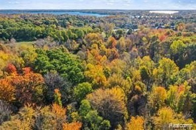 Darby Lake Acreage For Sale in West Bloomfield Michigan