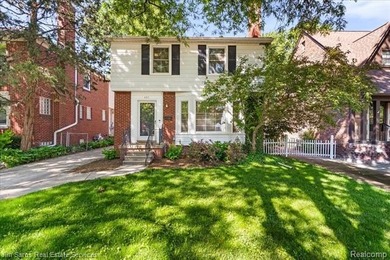 Nestled on the highly desirable *M* Streets of Grosse Pointe - photo 1