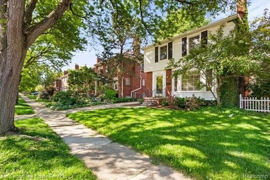 Nestled on the highly desirable *M* Streets of Grosse Pointe - photo 2