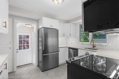 Nestled on the highly desirable *M* Streets of Grosse Pointe - photo 7