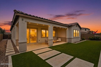 Welcome to one of Talinn at Desert Ridge's most coveted - photo 3