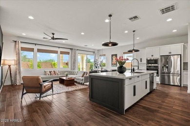 Welcome to one of Talinn at Desert Ridge's most coveted - photo 4
