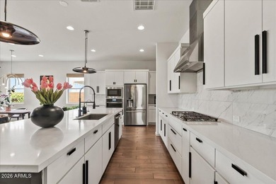 Welcome to one of Talinn at Desert Ridge's most coveted - photo 5