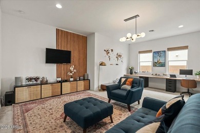 Welcome to one of Talinn at Desert Ridge's most coveted - photo 7