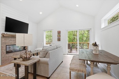 Newly Constructed Stunning Mountain Retreat - Where Luxury Meets - photo 7