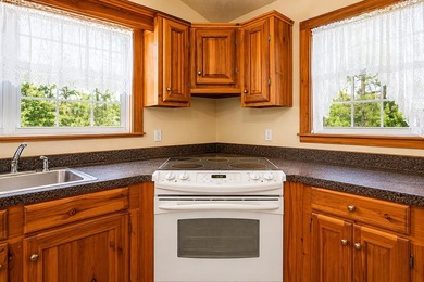 Look no further, here is the fixer upper you have been waiting - photo 11
