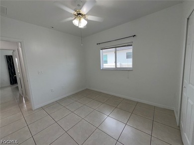 Duplex located in SE Cape Coral Florida, great potential income - photo 11