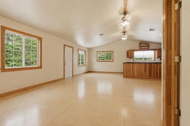 Look no further, here is the fixer upper you have been waiting - photo 15