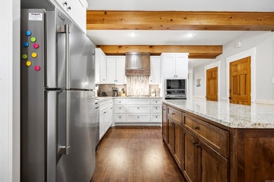 TURNKEY LAKE HAMILTON RETREAT + INCOME PRODUCER Welcome to the - photo 16