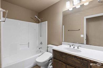 Beautiful 3-bedroom, 2-bath, 2-car garage home featuring - photo 23
