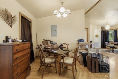 Look no further, here is the fixer upper you have been waiting - photo 24