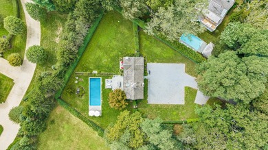 Experience the ultimate of refined living in this beautifully - photo 25