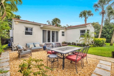 Charming historic CBS home in sought-after Parrot Cove, designed - photo 28