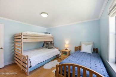 Welcome to your own private beachfront retreat on the shores of - photo 31