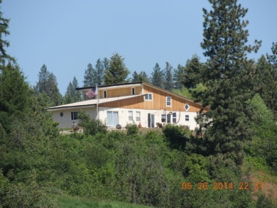 Lake Roosevelt - Ferry County Home For Sale in Kettle Falls Washington