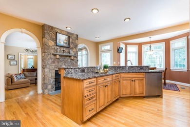 Welcome to an extraordinary residence located in the prestigious - photo 31