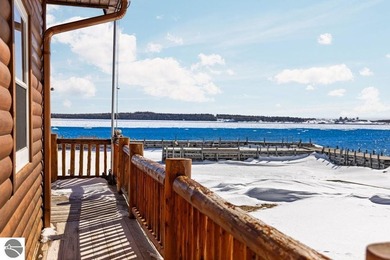Welcome to your dream retreat, a stunning log-sided house - photo 4