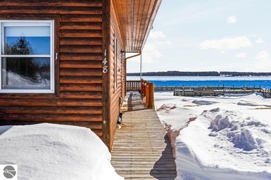 Welcome to your dream retreat, a stunning log-sided house - photo 5
