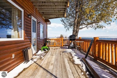 Welcome to your dream retreat, a stunning log-sided house - photo 6