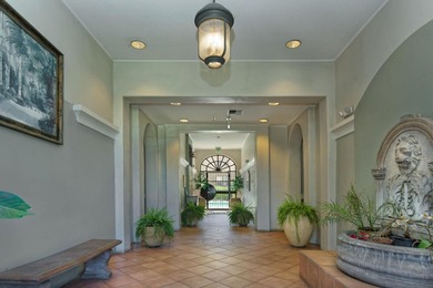Move-In Ready! Immaculate & Inviting. Don't miss one-of-the-best - photo 2