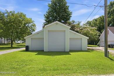Welcome to your own private beachfront retreat on the shores of - photo 44