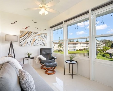 (private lake, pond, coastal) Condo For Sale in Lauderdale Lakes Florida
