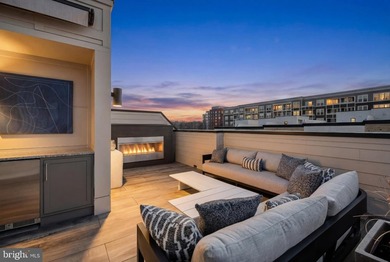 Experience sophisticated four-level living in this beautifully - photo 8