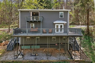 Tucked away on a private dead-end street, this stunning home - photo 10