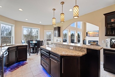 This custom-built contemporary masterpiece offers an exquisite - photo 11