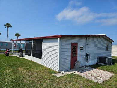 ***Private Backyard*** Adult Community 55yr old park, lot rent - photo 12