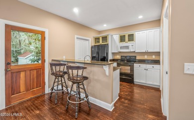 Well-positioned in-town property offering the convenience buyers - photo 15