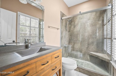 Well-positioned in-town property offering the convenience buyers - photo 23