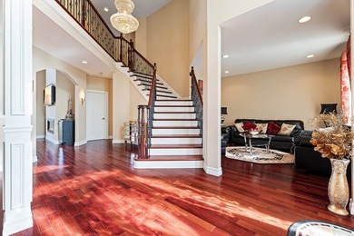 This custom-built contemporary masterpiece offers an exquisite - photo 24