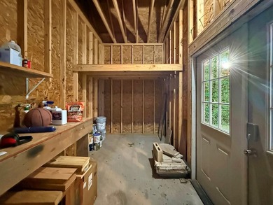 Enjoy the Rayburn Country lifestyle in this beautiful partially - photo 25