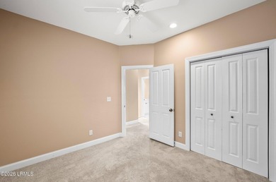 Well-positioned in-town property offering the convenience buyers - photo 28