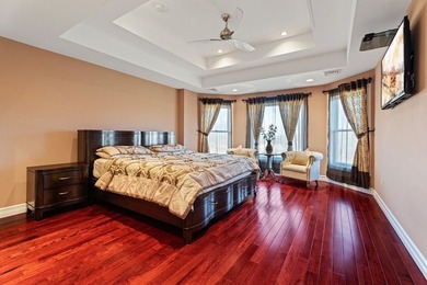 This custom-built contemporary masterpiece offers an exquisite - photo 29