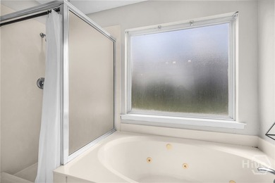 New Price! Welcome to this well-maintained 4-bedroom, 3-bath - photo 33